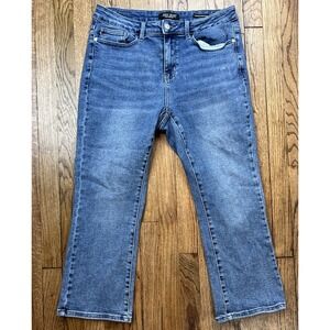 Judy Blue Cropped Bootcut Distressed Stretch Denim Blue Jeans Women's Sz 32x25
